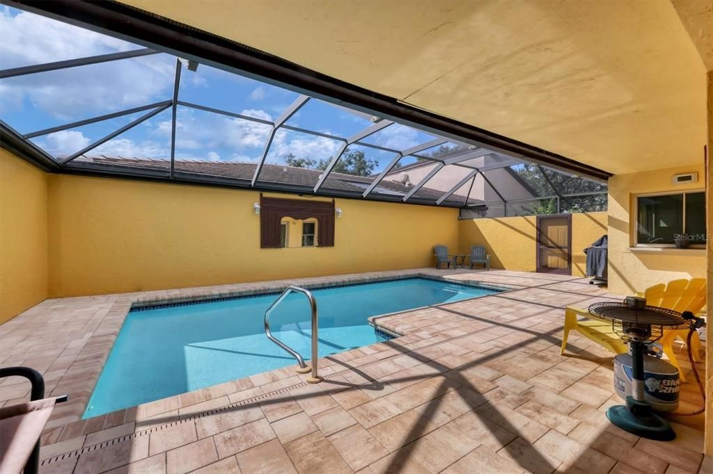 For Rent: $3,000 (2 beds, 2 baths, 1654 Square Feet)