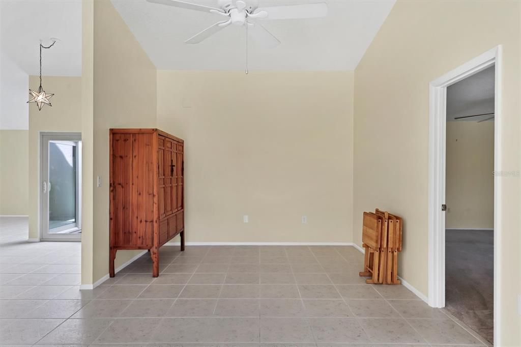 For Rent: $3,000 (2 beds, 2 baths, 1654 Square Feet)