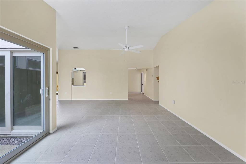 For Rent: $3,000 (2 beds, 2 baths, 1654 Square Feet)