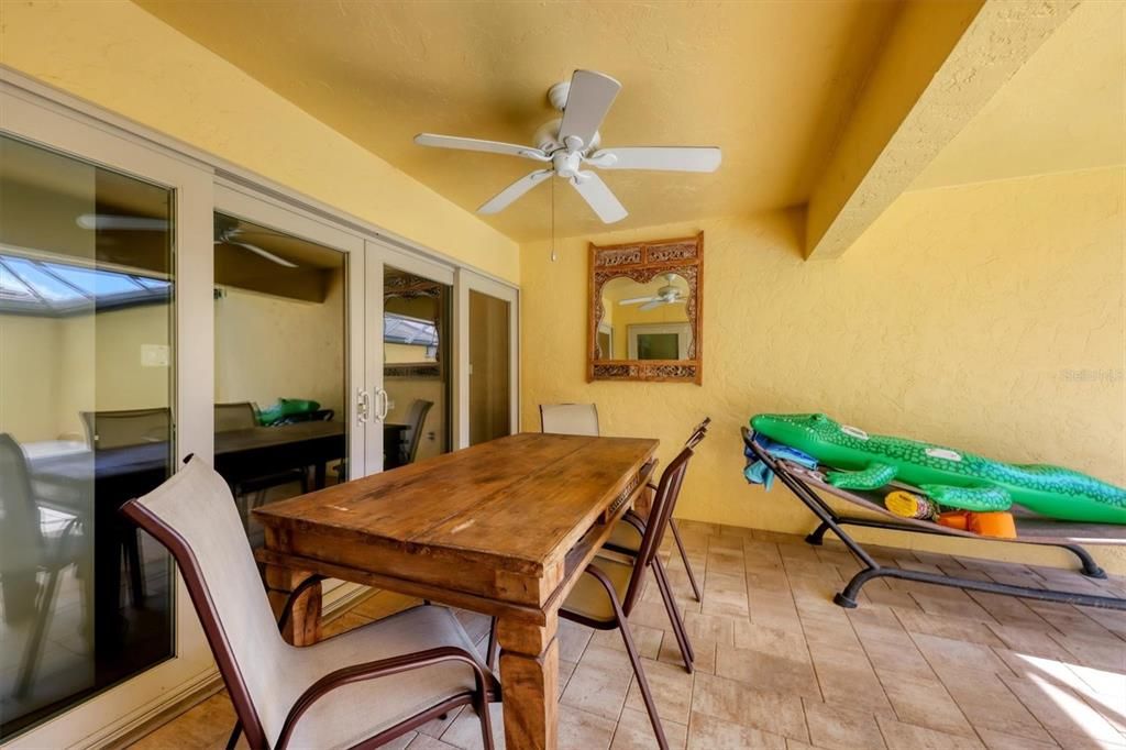 For Rent: $3,000 (2 beds, 2 baths, 1654 Square Feet)