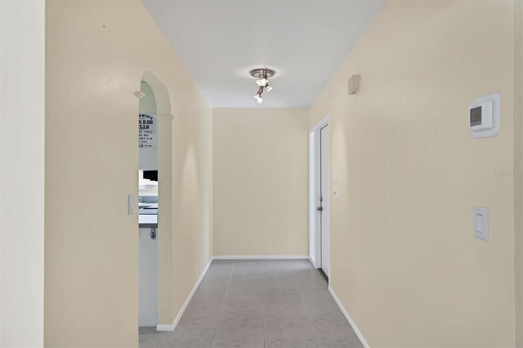 For Rent: $3,000 (2 beds, 2 baths, 1654 Square Feet)