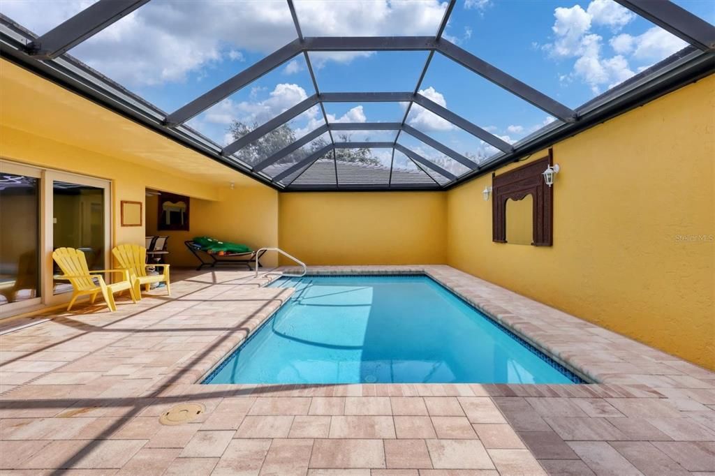 For Rent: $3,000 (2 beds, 2 baths, 1654 Square Feet)