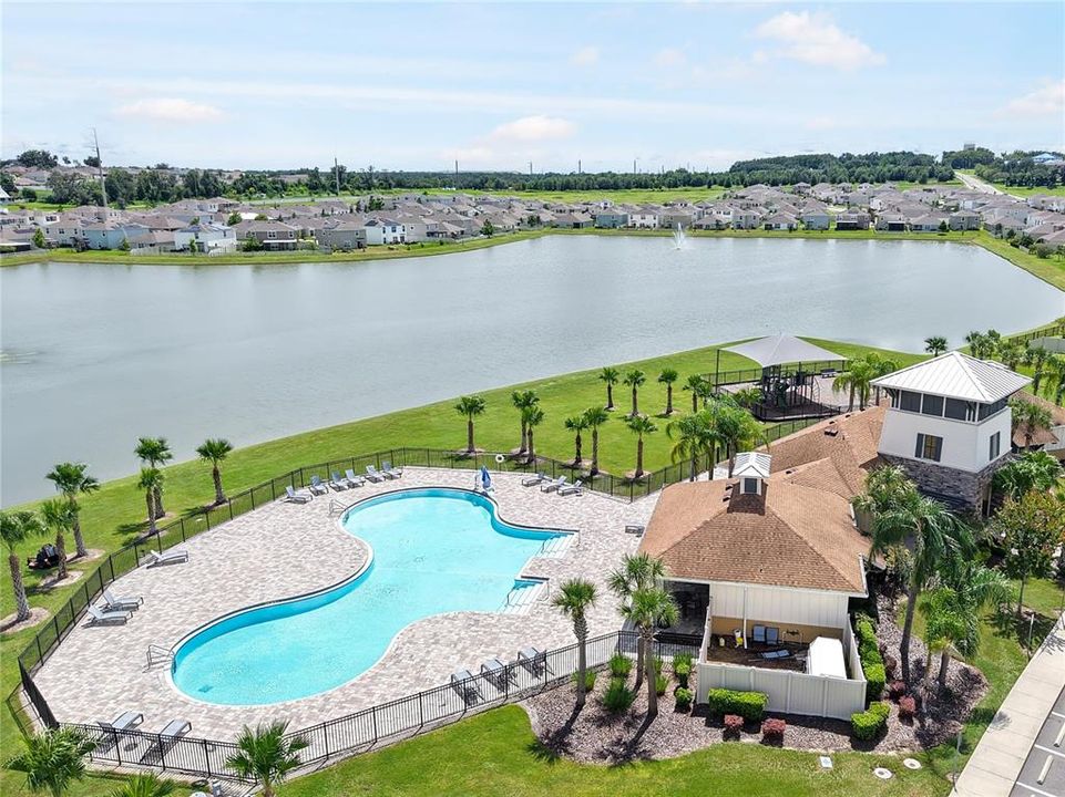 В аренду: $2,399 (5 спален, 3 ванн, 2605 Квадратных фут)