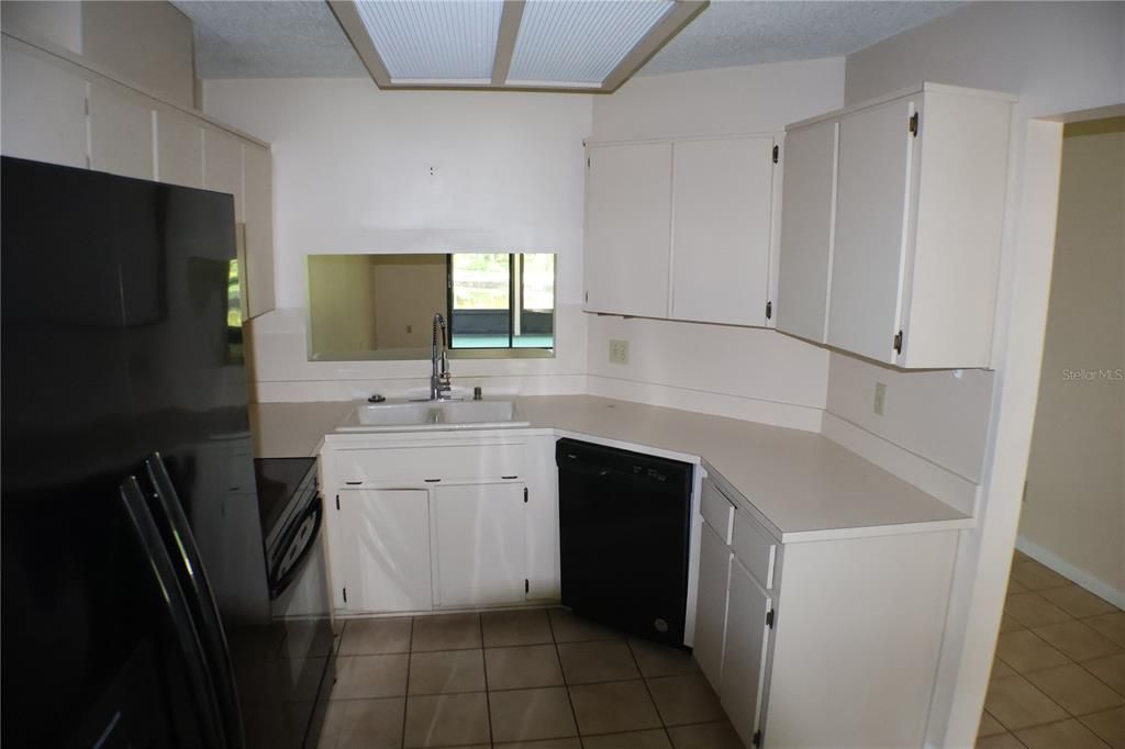 En Venta: $189,900 (3 camas, 2 baños, 1349 Pies cuadrados)