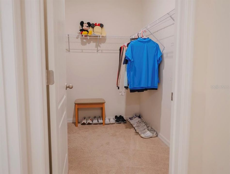 На продажу: $355,000 (4 спален, 2 ванн, 1830 Квадратных фут)