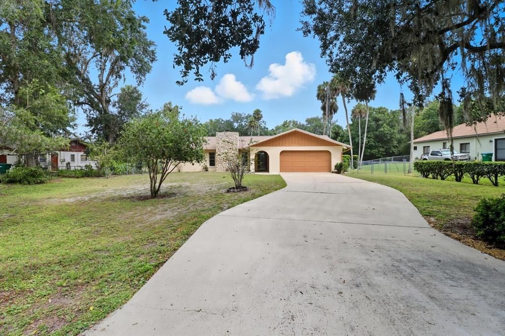 En Venta: $369,900 (3 camas, 2 baños, 1749 Pies cuadrados)