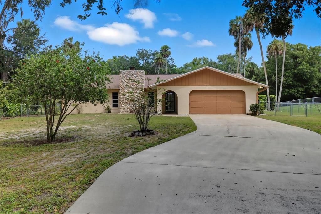 En Venta: $369,900 (3 camas, 2 baños, 1749 Pies cuadrados)