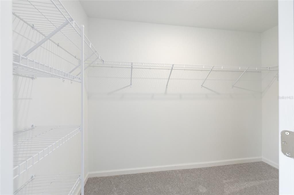 Active With Contract: $1,700 (3 beds, 2 baths, 1782 Square Feet)