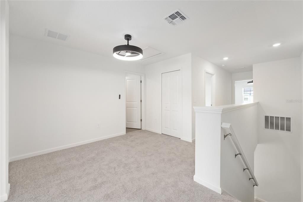 Active With Contract: $1,700 (3 beds, 2 baths, 1782 Square Feet)
