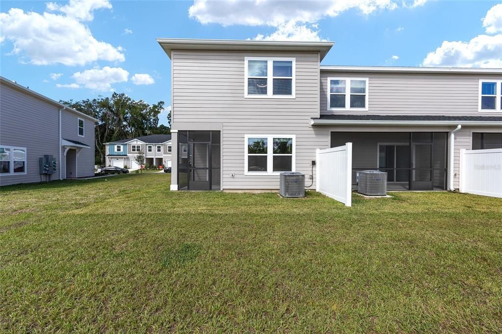 Active With Contract: $1,700 (3 beds, 2 baths, 1782 Square Feet)