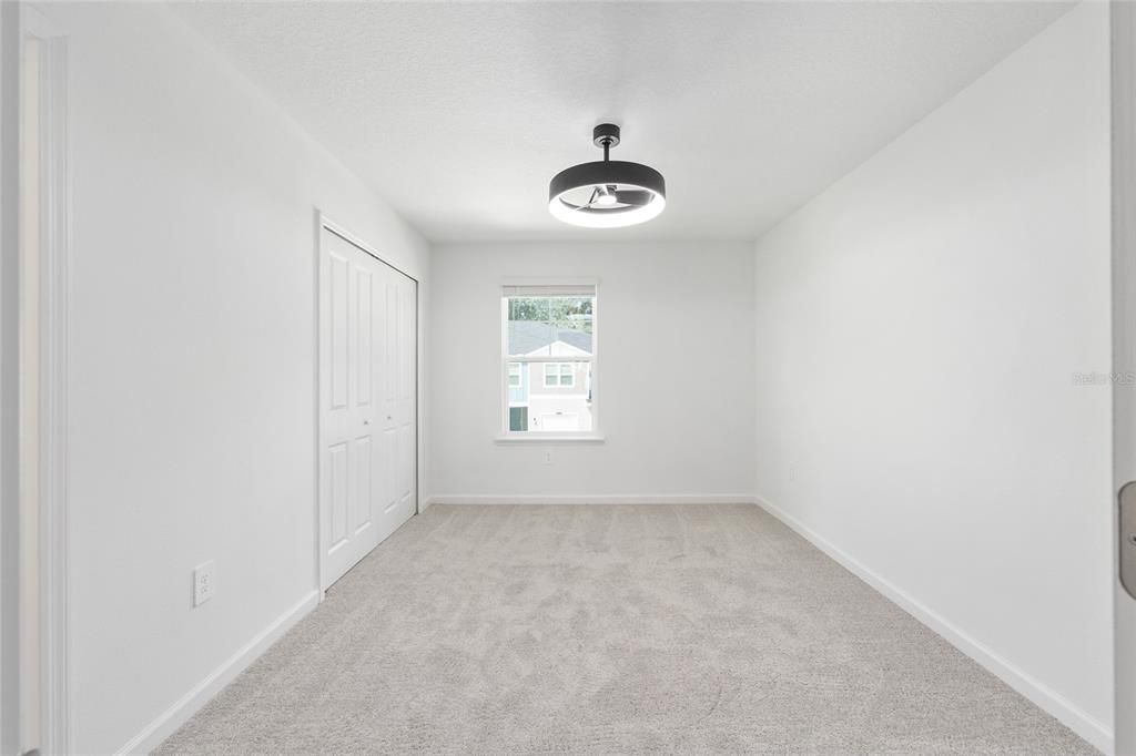 Active With Contract: $1,700 (3 beds, 2 baths, 1782 Square Feet)