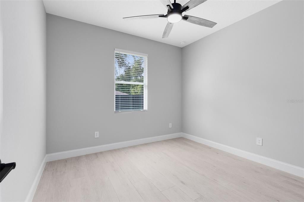 Active With Contract: $344,990 (3 beds, 2 baths, 1590 Square Feet)