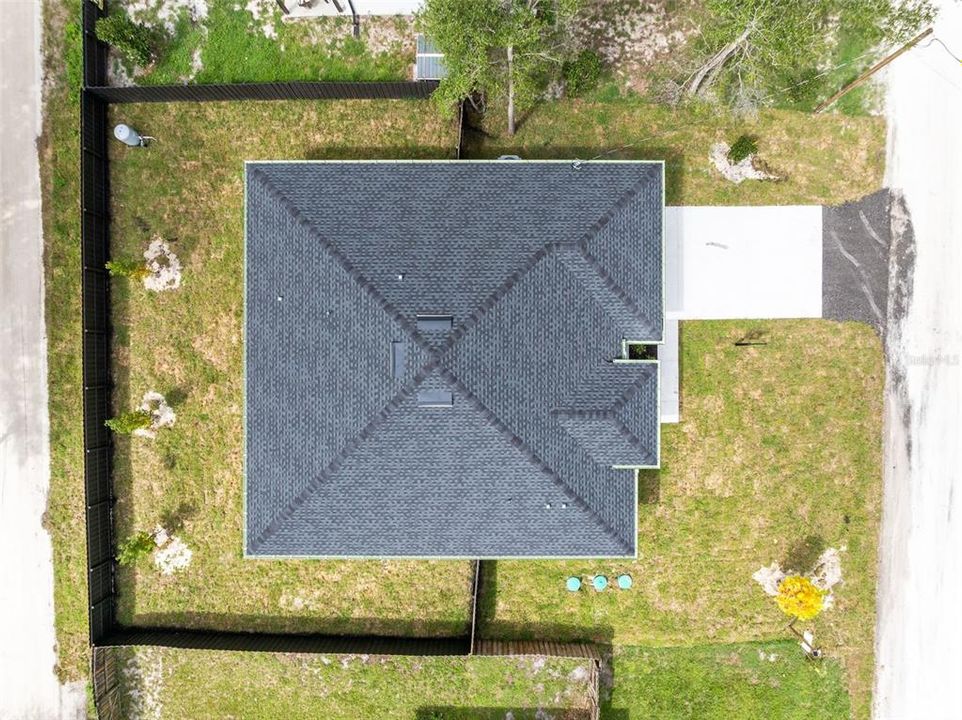 Active With Contract: $344,990 (3 beds, 2 baths, 1590 Square Feet)