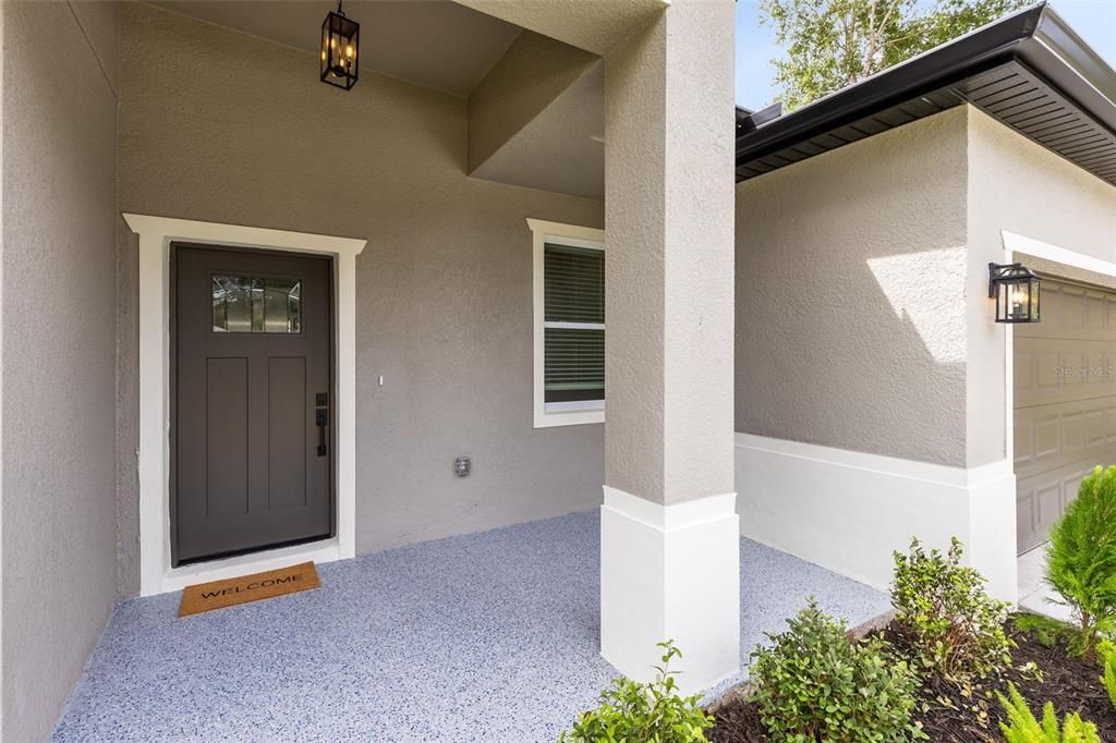 Active With Contract: $344,990 (3 beds, 2 baths, 1590 Square Feet)