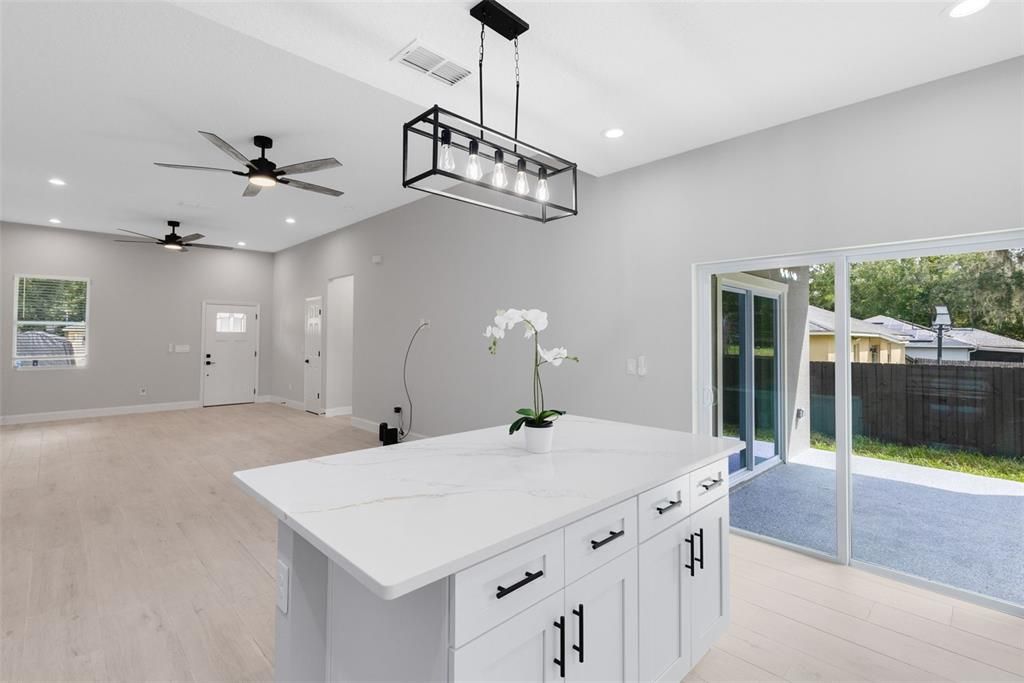 Active With Contract: $344,990 (3 beds, 2 baths, 1590 Square Feet)