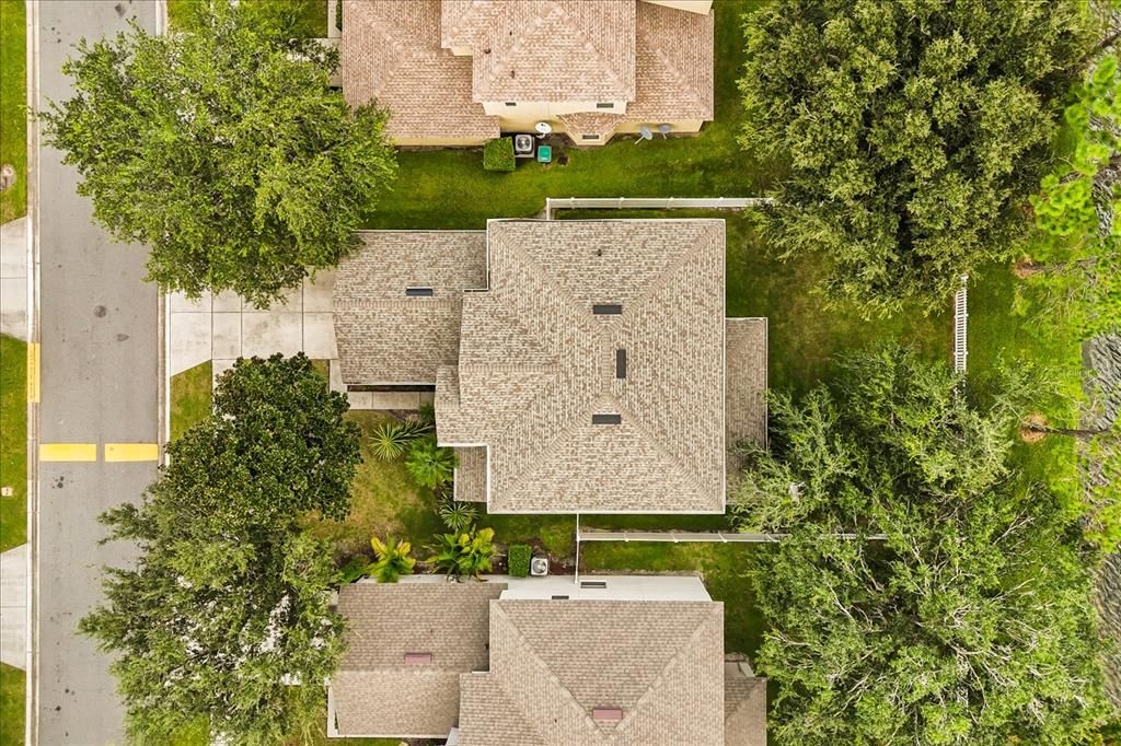 Active With Contract: $549,900 (4 beds, 2 baths, 2391 Square Feet)