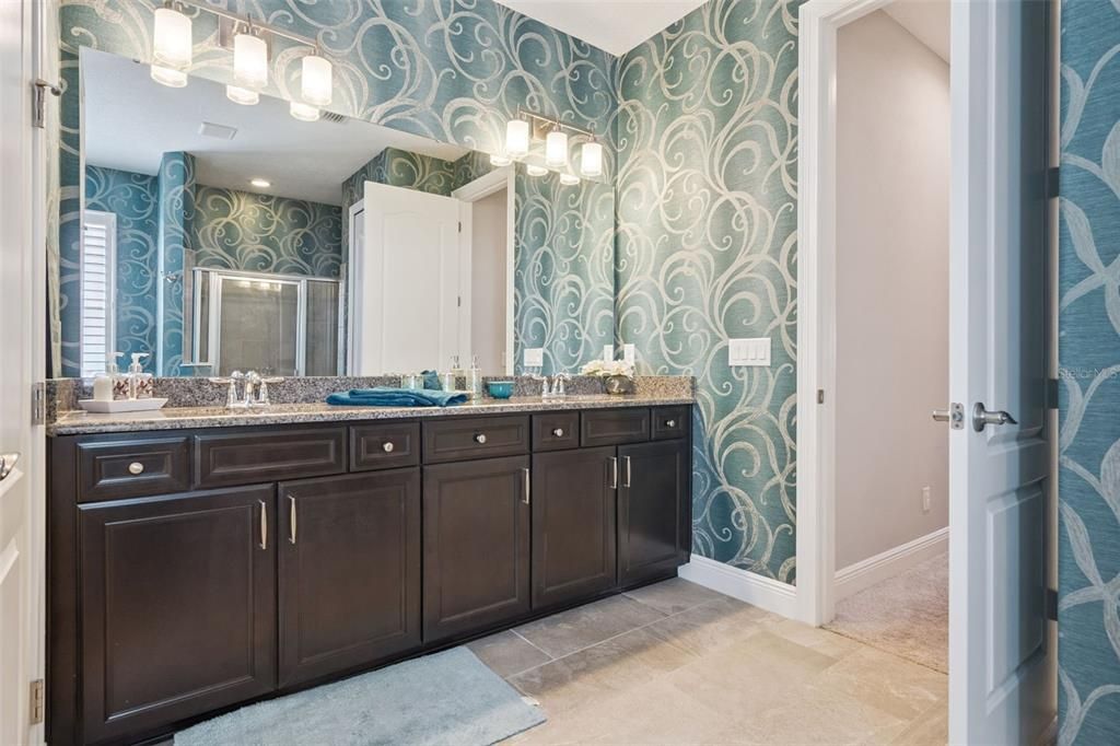 Active With Contract: $1,690,000 (6 beds, 6 baths, 5006 Square Feet)