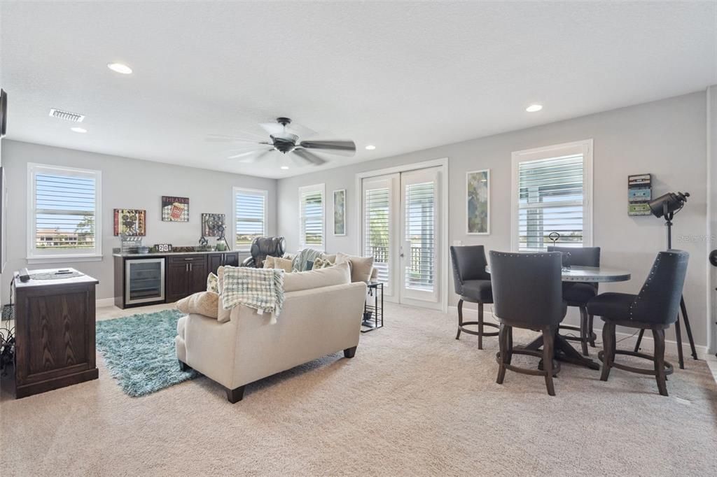 Active With Contract: $1,690,000 (6 beds, 6 baths, 5006 Square Feet)