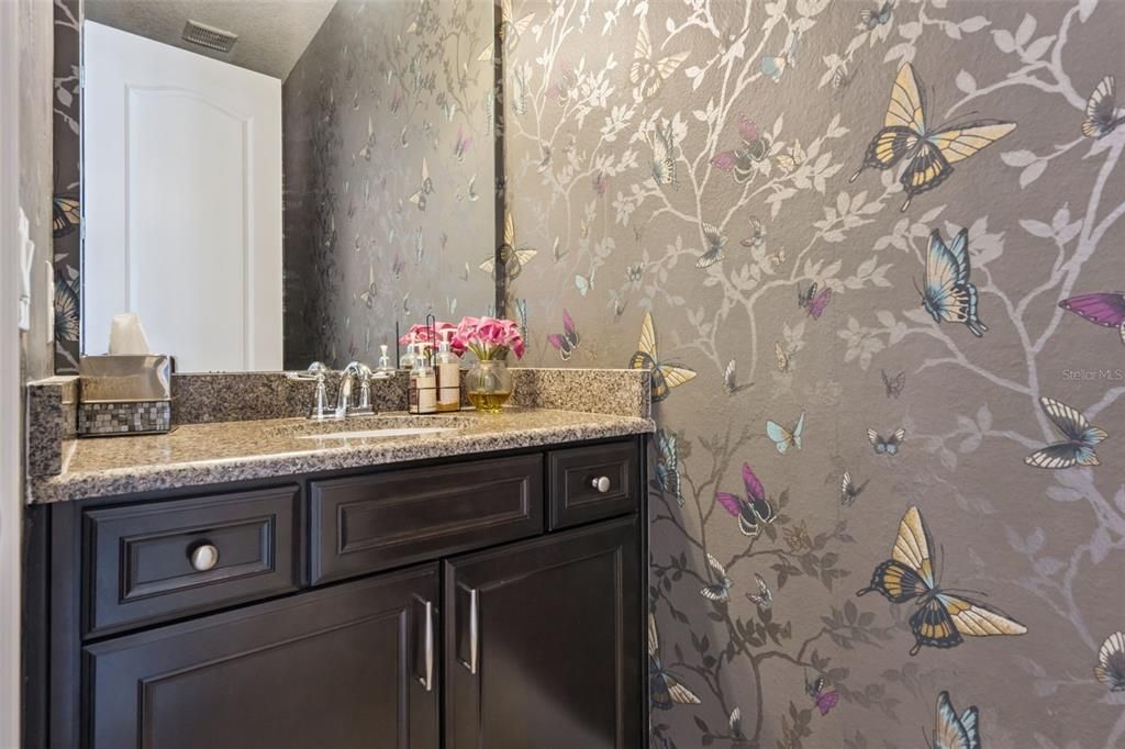 Active With Contract: $1,690,000 (6 beds, 6 baths, 5006 Square Feet)