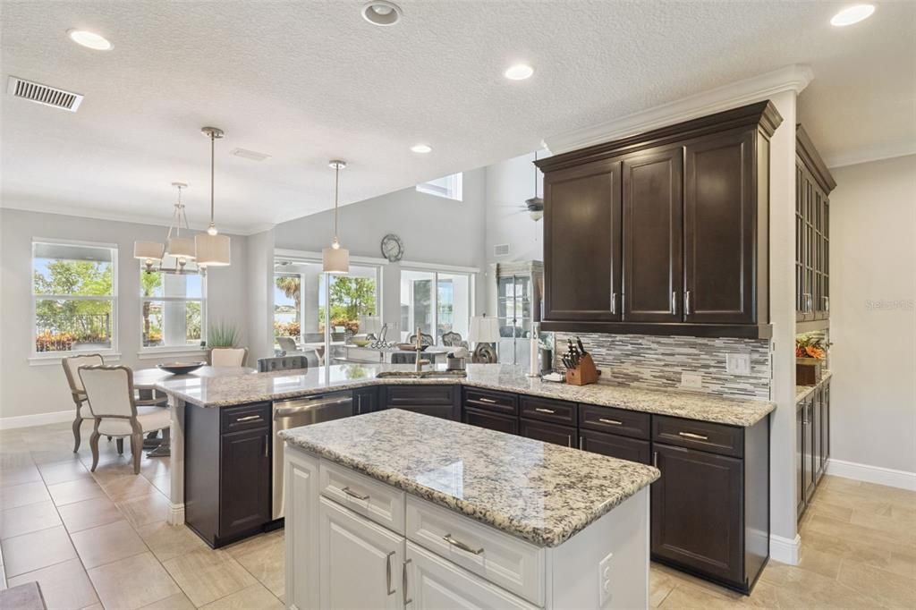 Active With Contract: $1,690,000 (6 beds, 6 baths, 5006 Square Feet)