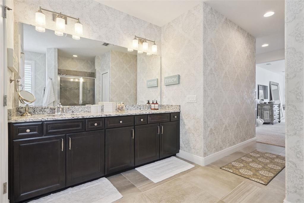 Active With Contract: $1,690,000 (6 beds, 6 baths, 5006 Square Feet)