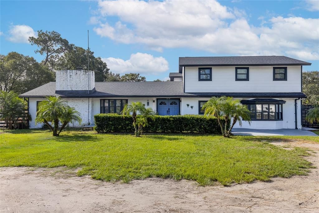 En Venta: $790,000 (5 camas, 3 baños, 2345 Pies cuadrados)