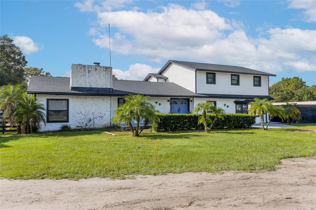 En Venta: $790,000 (5 camas, 3 baños, 2345 Pies cuadrados)