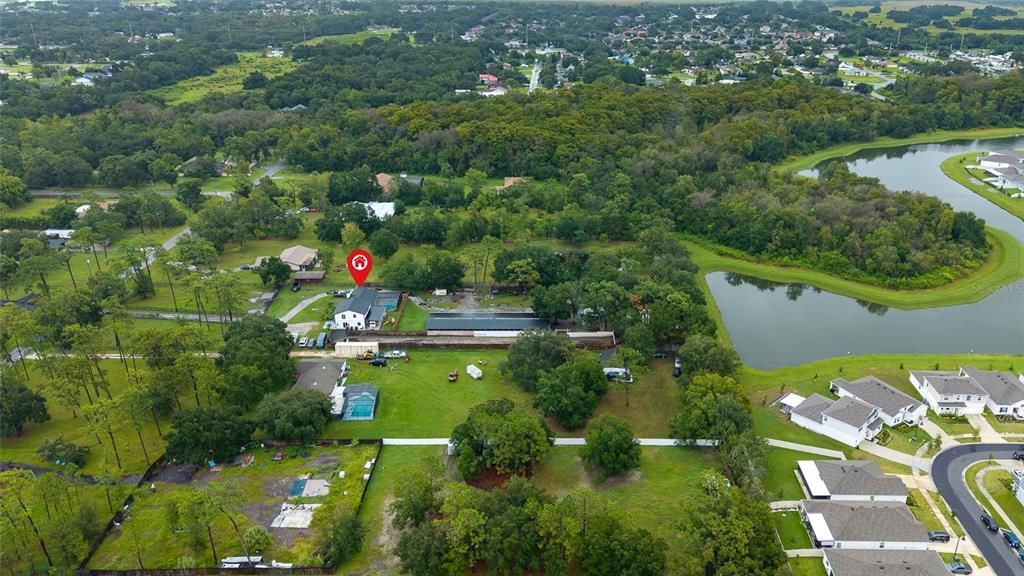 En Venta: $790,000 (5 camas, 3 baños, 2345 Pies cuadrados)