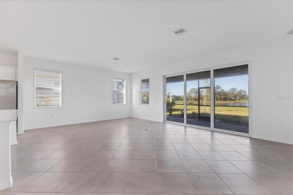 For Rent: $3,000 (3 beds, 3 baths, 2214 Square Feet)