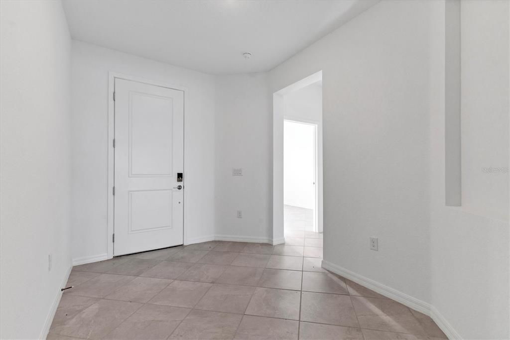 For Rent: $3,000 (3 beds, 3 baths, 2214 Square Feet)