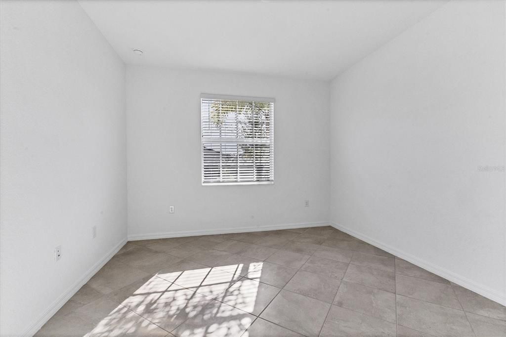 For Rent: $3,000 (3 beds, 3 baths, 2214 Square Feet)