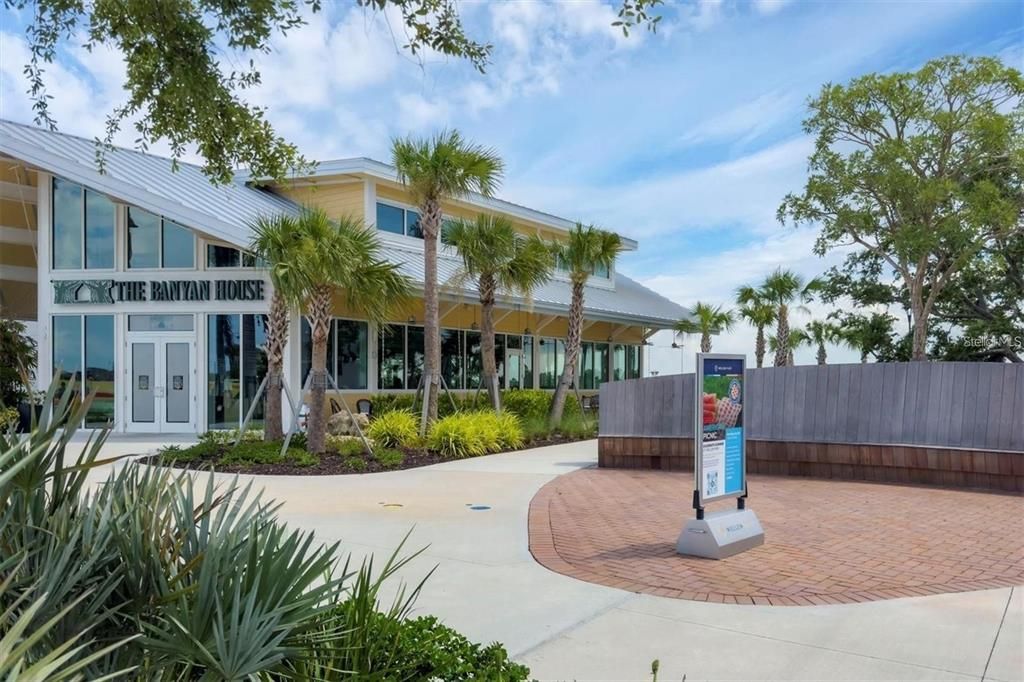 For Rent: $3,000 (3 beds, 3 baths, 2214 Square Feet)