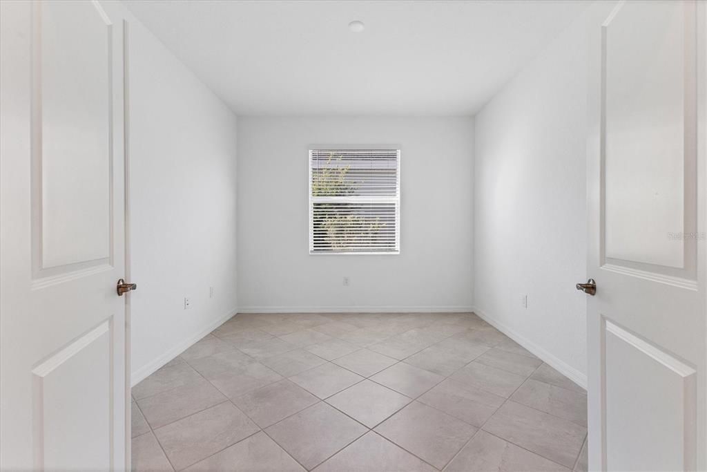 For Rent: $3,000 (3 beds, 3 baths, 2214 Square Feet)