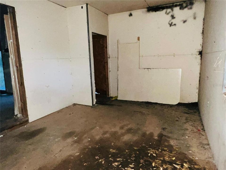 En Venta: $57,500 (1 camas, 1 baños, 894 Pies cuadrados)