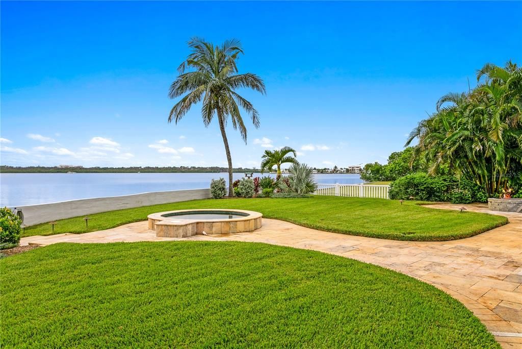 For Sale: $2,999,000 (4 beds, 2 baths, 3262 Square Feet)