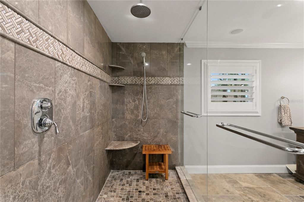 For Sale: $2,999,000 (4 beds, 2 baths, 3262 Square Feet)