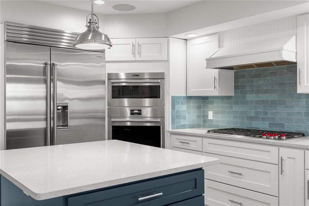 For Sale: $2,999,000 (4 beds, 2 baths, 3262 Square Feet)