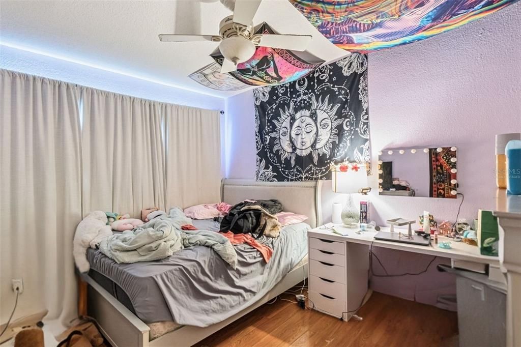 En Venta: $420,000 (3 camas, 2 baños, 1782 Pies cuadrados)