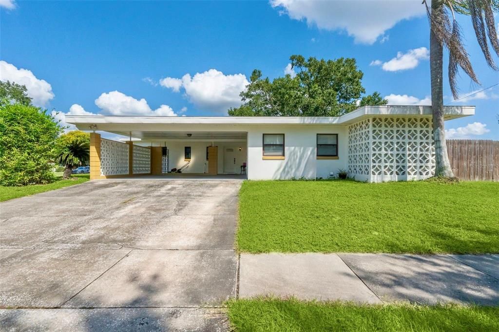 En Venta: $420,000 (3 camas, 2 baños, 1782 Pies cuadrados)