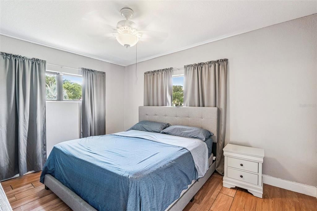 En Venta: $420,000 (3 camas, 2 baños, 1782 Pies cuadrados)