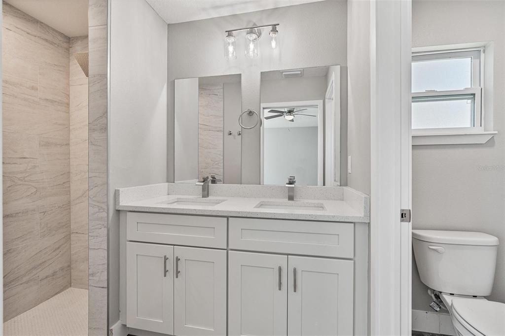 Active With Contract: $259,900 (3 beds, 2 baths, 1338 Square Feet)