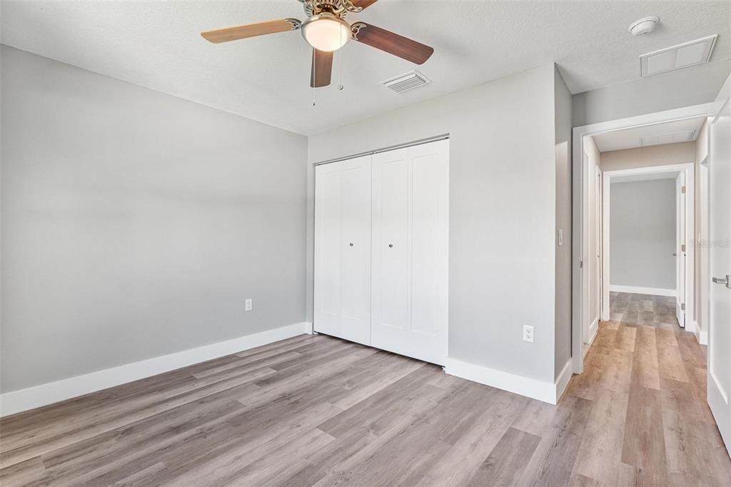 Active With Contract: $259,900 (3 beds, 2 baths, 1338 Square Feet)