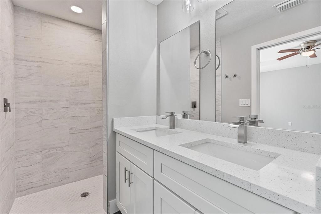 Active With Contract: $259,900 (3 beds, 2 baths, 1338 Square Feet)