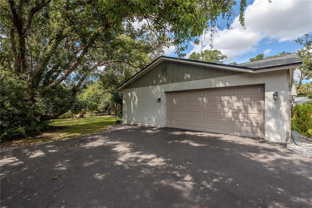Active With Contract: $449,900 (4 beds, 2 baths, 2058 Square Feet)