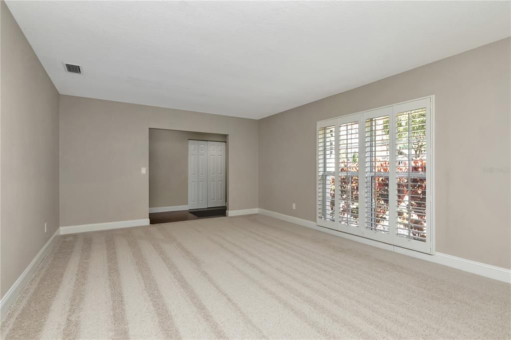 Active With Contract: $449,900 (4 beds, 2 baths, 2058 Square Feet)