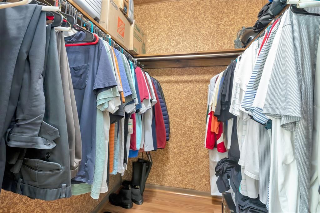 Active With Contract: $449,900 (4 beds, 2 baths, 2058 Square Feet)