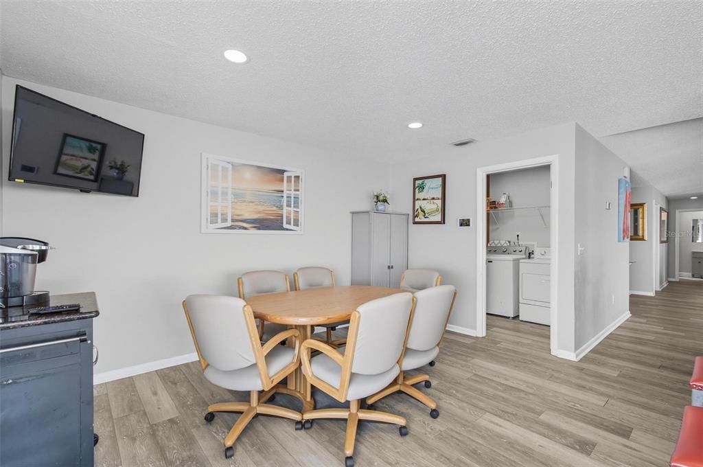 Active With Contract: $419,900 (4 beds, 3 baths, 1996 Square Feet)