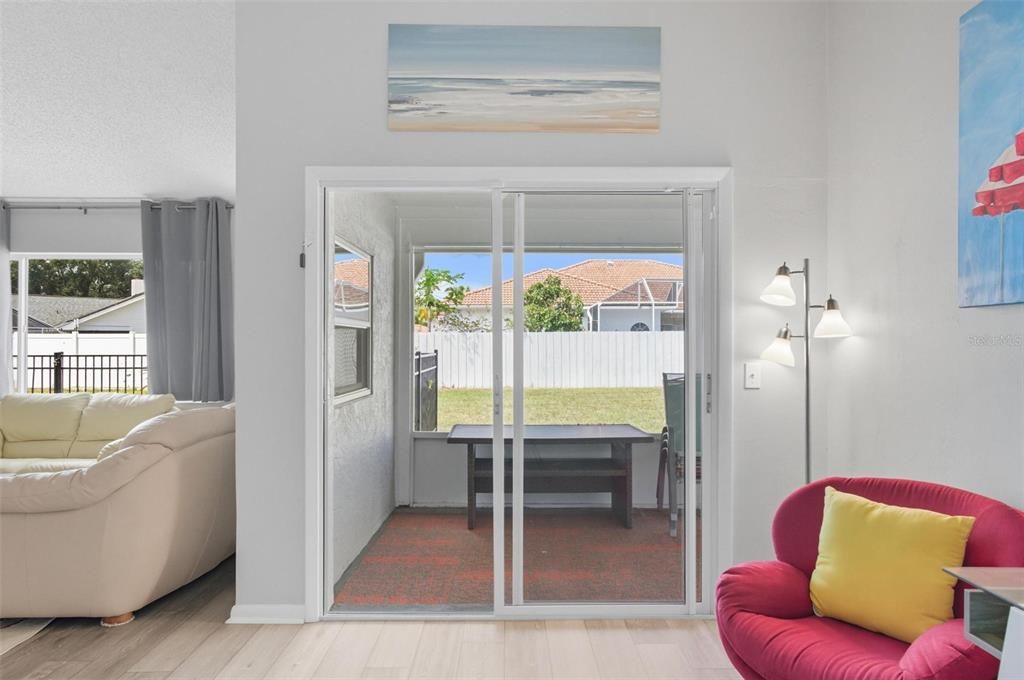 Active With Contract: $419,900 (4 beds, 3 baths, 1996 Square Feet)