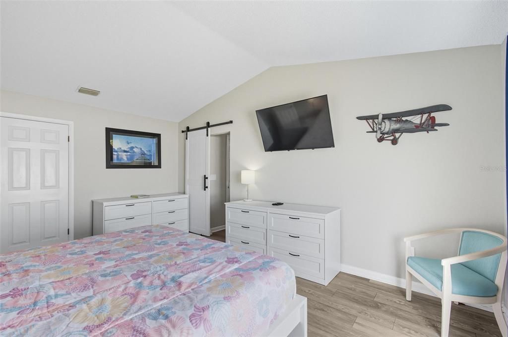 Active With Contract: $419,900 (4 beds, 3 baths, 1996 Square Feet)