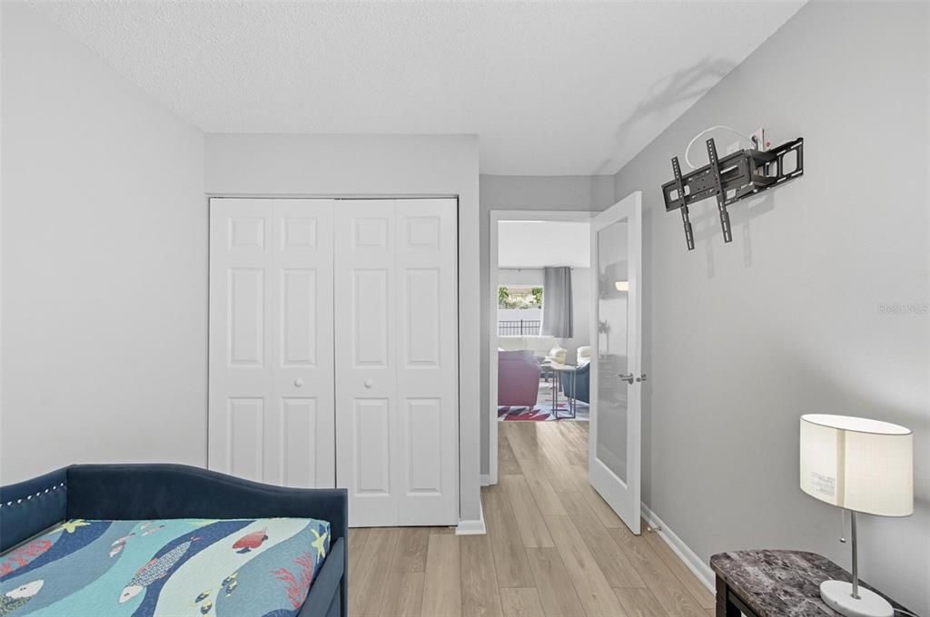 Active With Contract: $419,900 (4 beds, 3 baths, 1996 Square Feet)